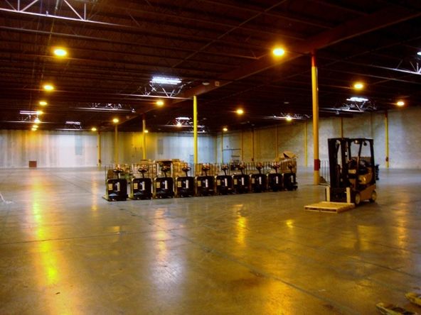Seaford Warehouses : 1801 Dulaney Street, Seaford, DE 19973